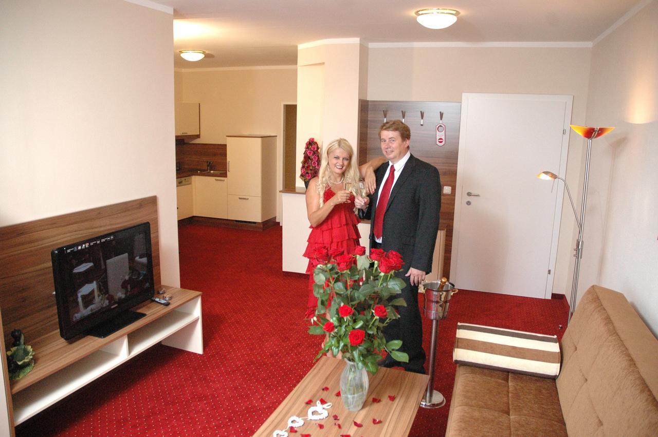 Hotel Garni Daniela Urich Schwanenstadt Buitenkant foto