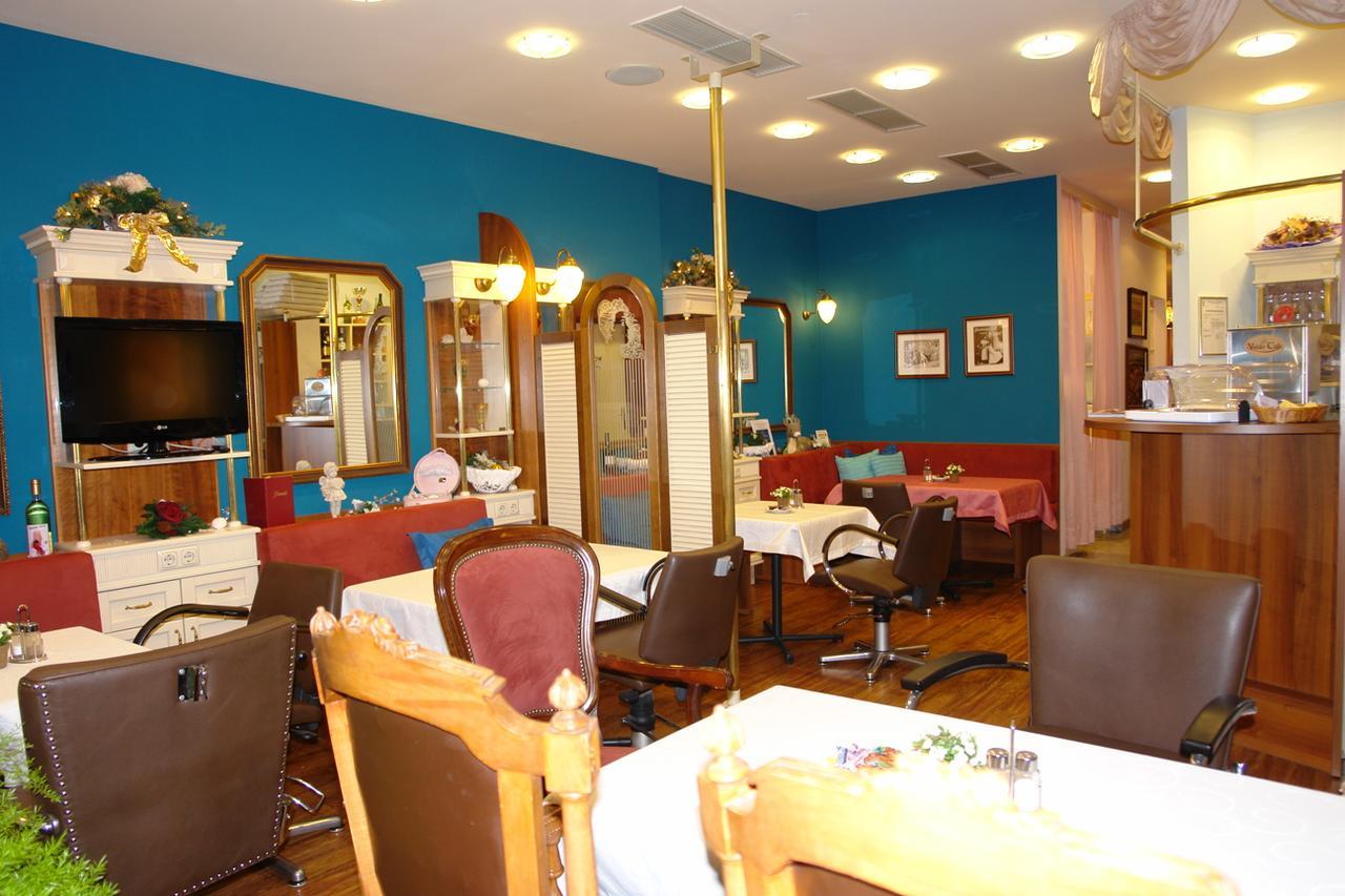 Hotel Garni Daniela Urich Schwanenstadt Buitenkant foto