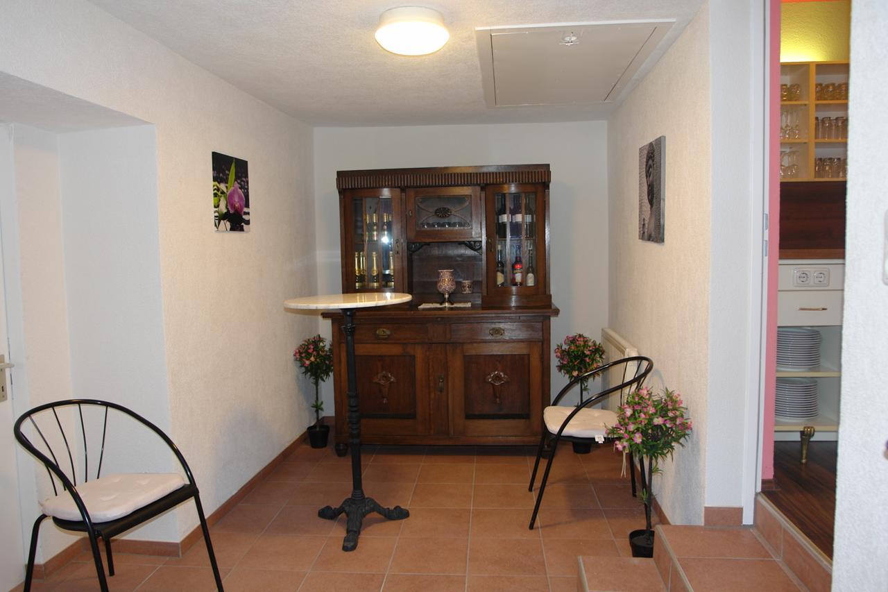 Hotel Garni Daniela Urich Schwanenstadt Buitenkant foto