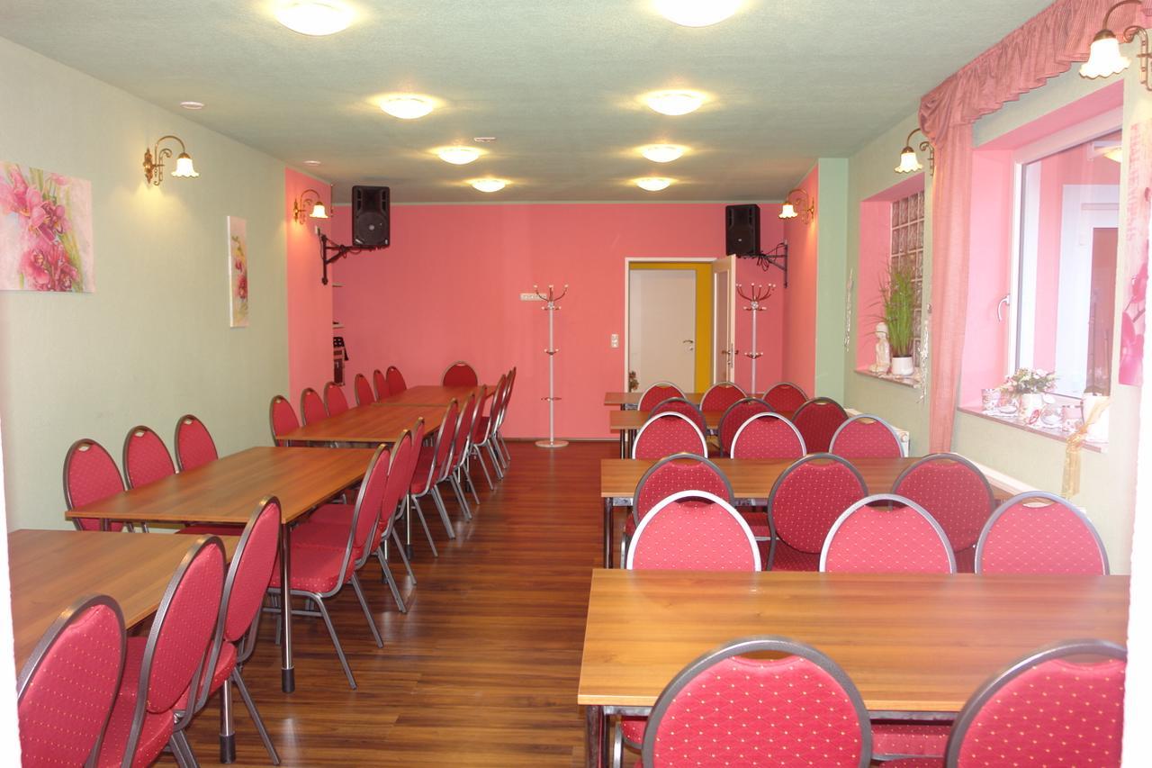Hotel Garni Daniela Urich Schwanenstadt Buitenkant foto