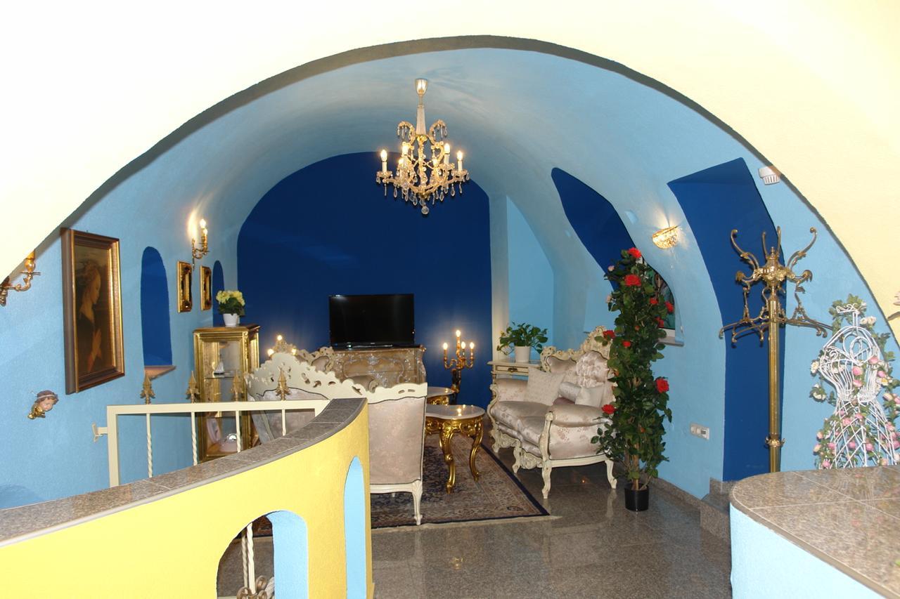 Hotel Garni Daniela Urich Schwanenstadt Buitenkant foto