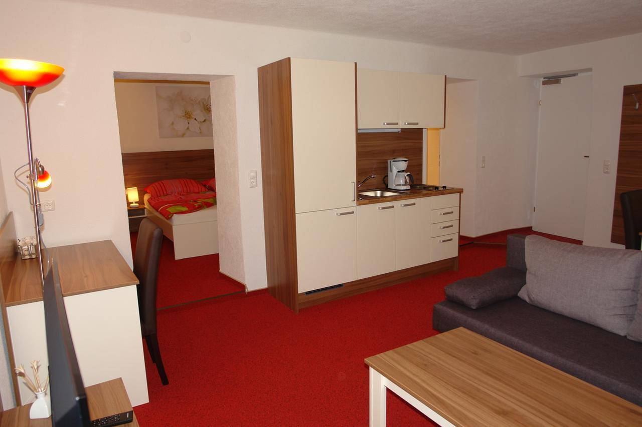 Hotel Garni Daniela Urich Schwanenstadt Buitenkant foto